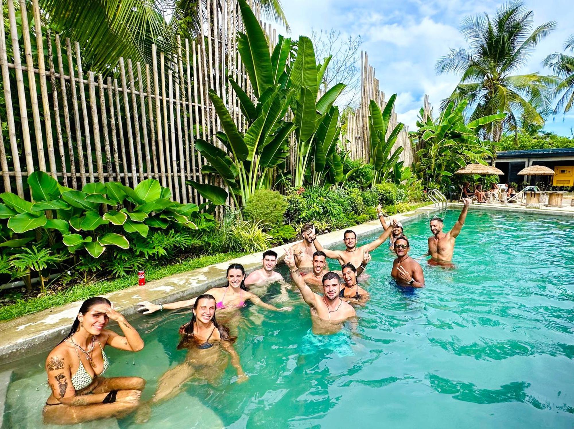 Rucksack Inn Siargao General Luna  Exteriör bild